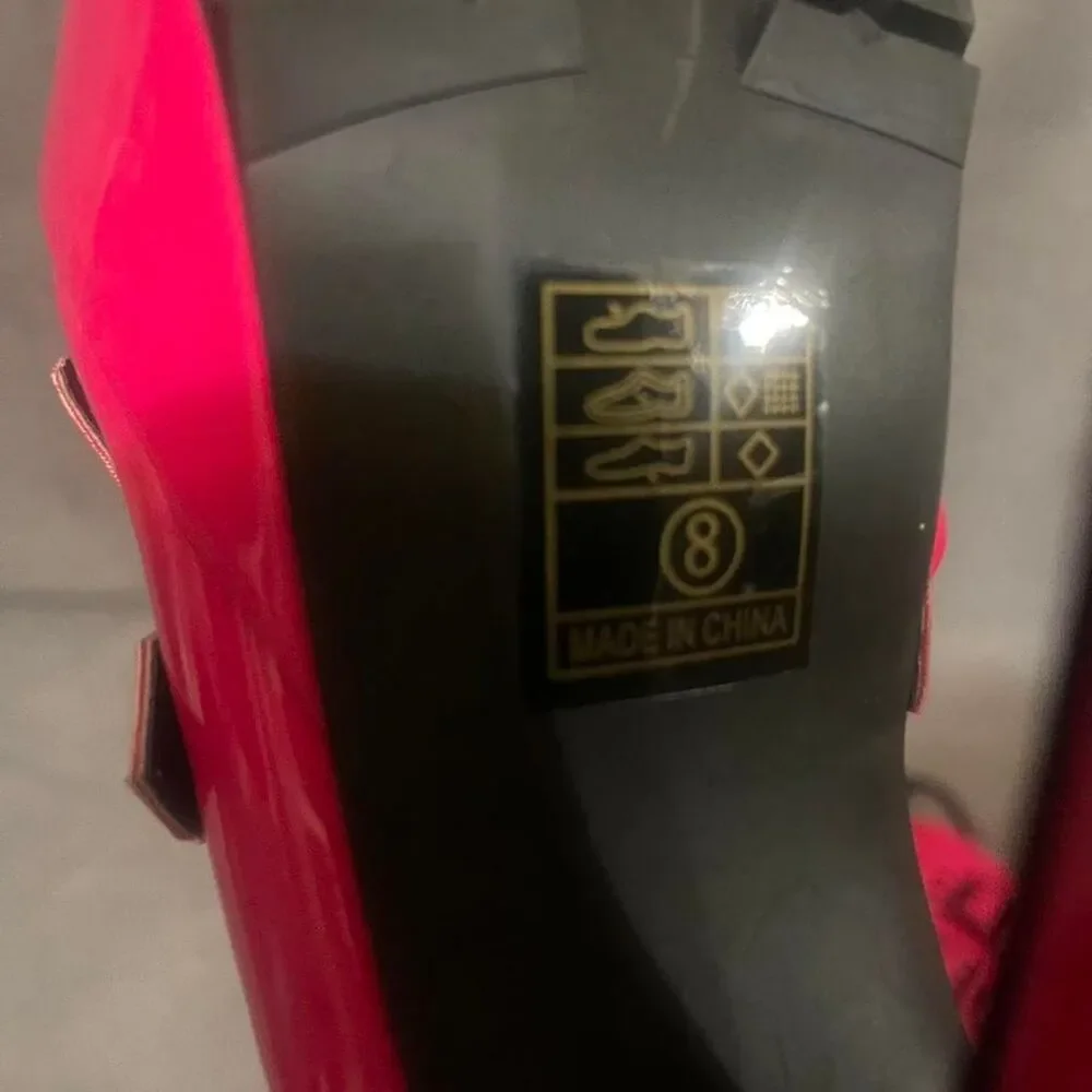 Ellie Women's Hot Pink PVC Boots Buckles Platform Size 8